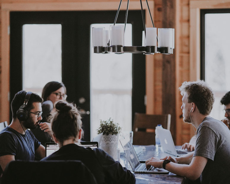 About Albanca Smart Bank